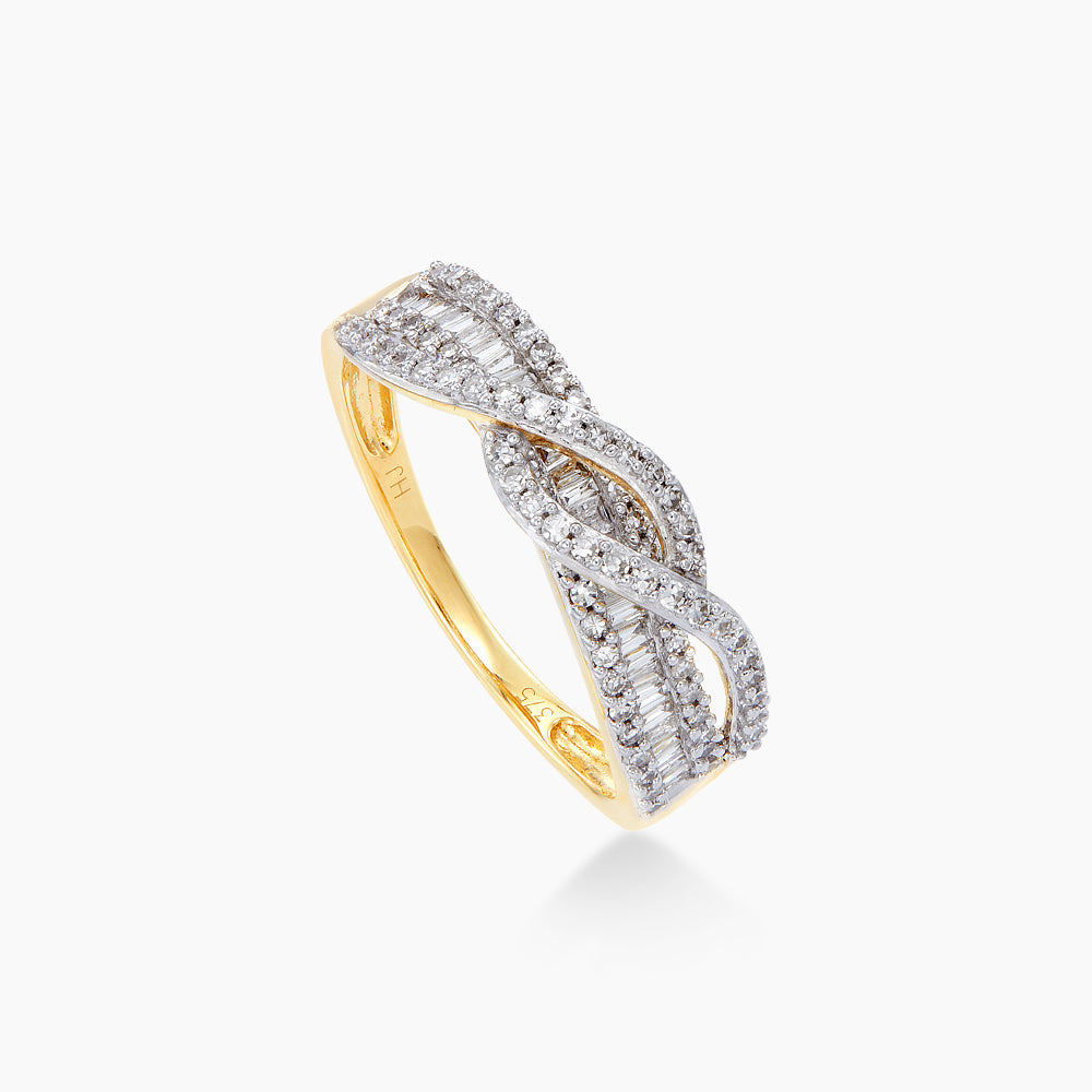 Baguette Cut Diamond Ring in 375/9K Yellow Gold 24830