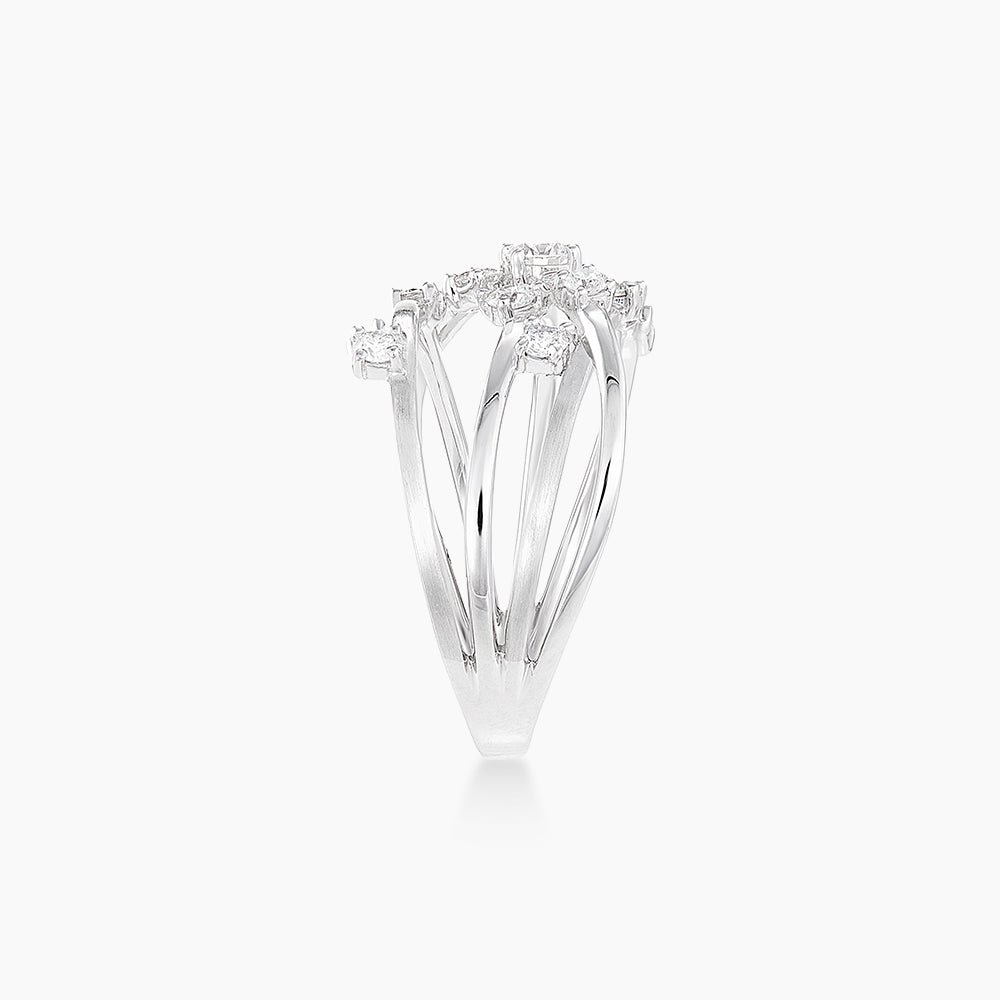 CHIC | Diamond Ring in 375/9K White Gold 261450821