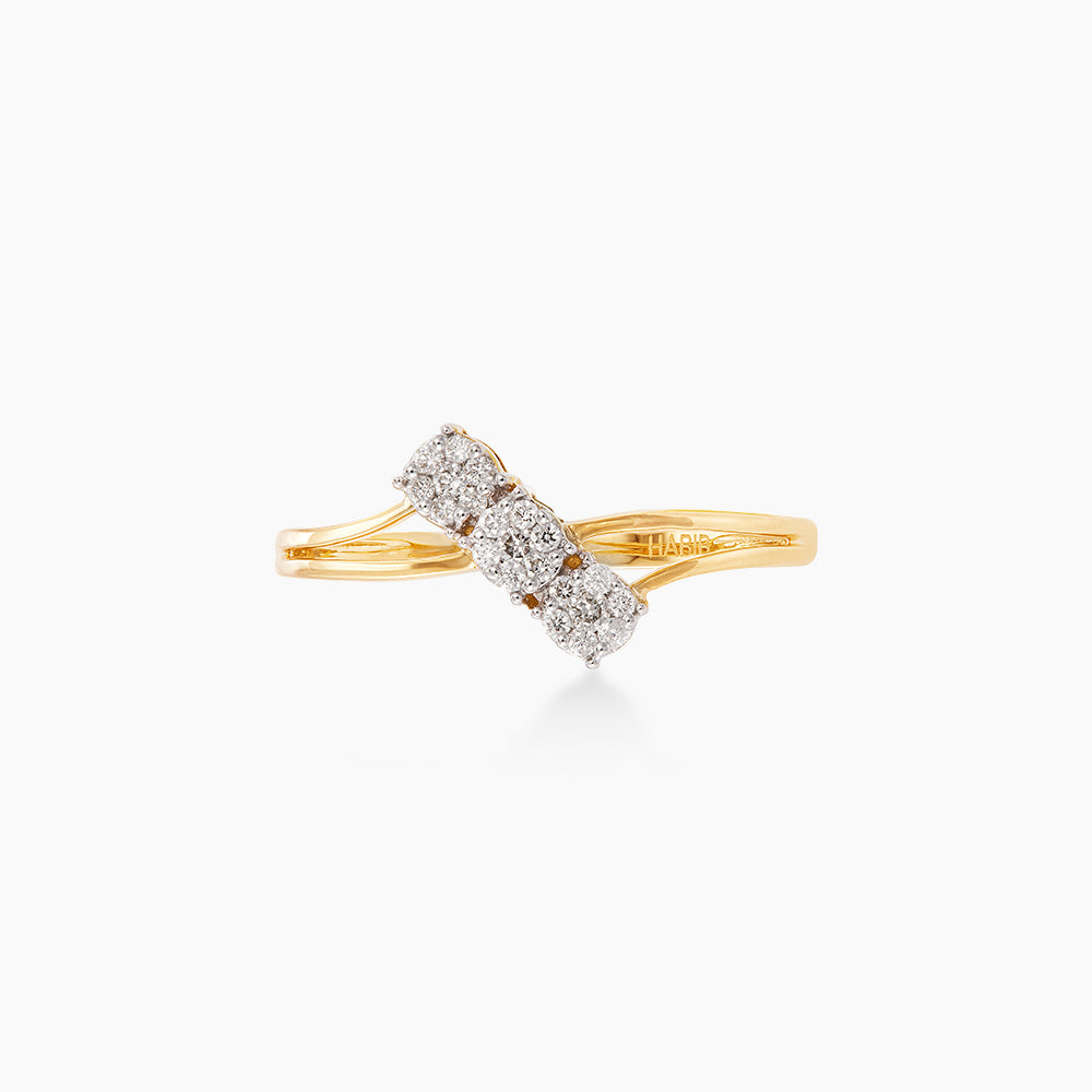 Diamond Ring in 375/9K Yellow Gold 269610524