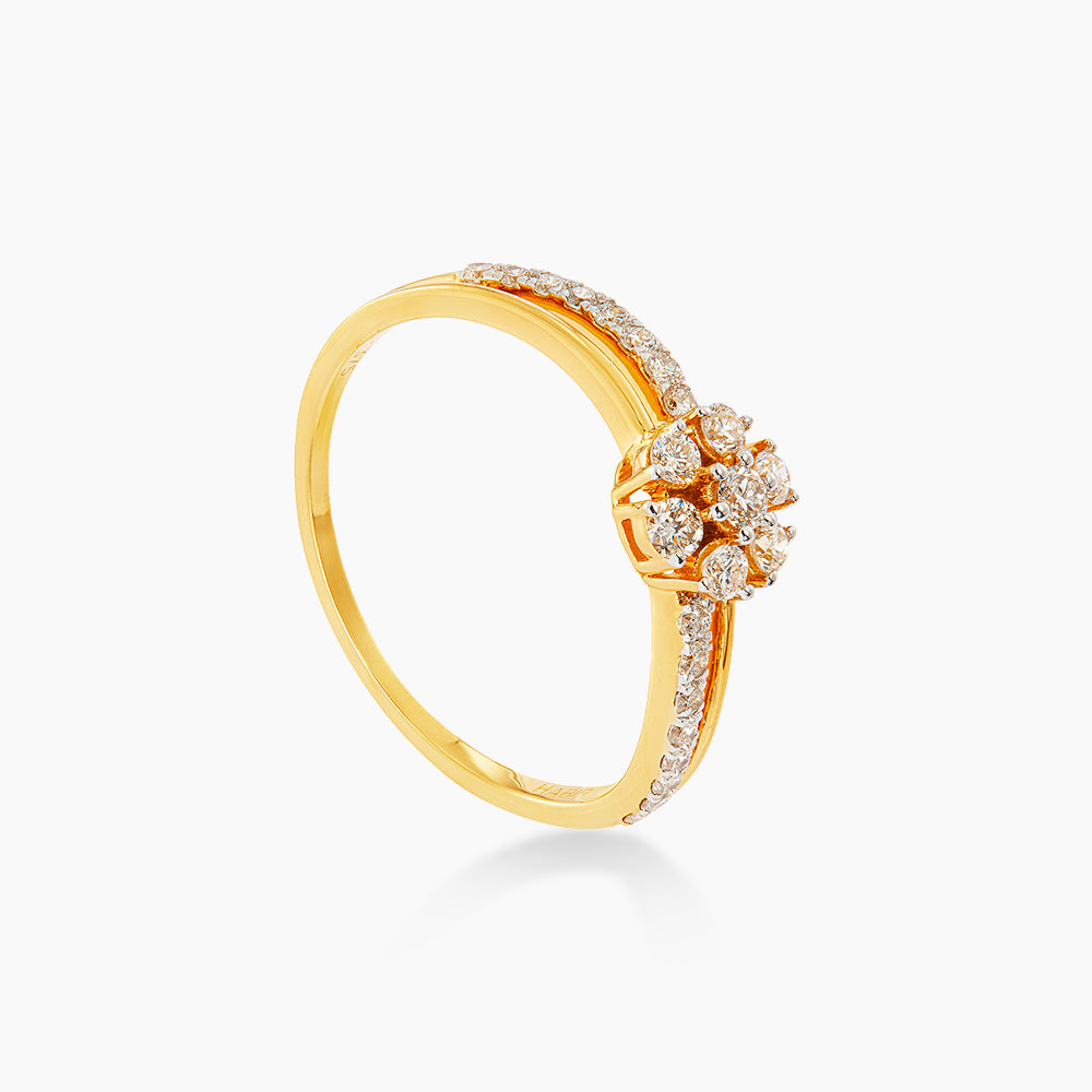 Diamond Ring in 375/9K Yellow Gold 269900724(YG)