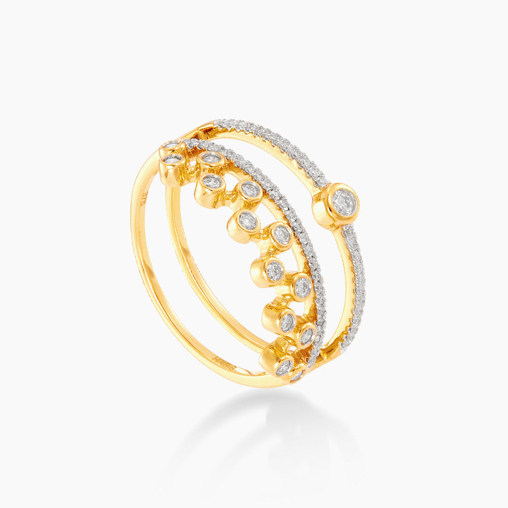 Diamond Ring in 375/9K Yellow Gold 271021124