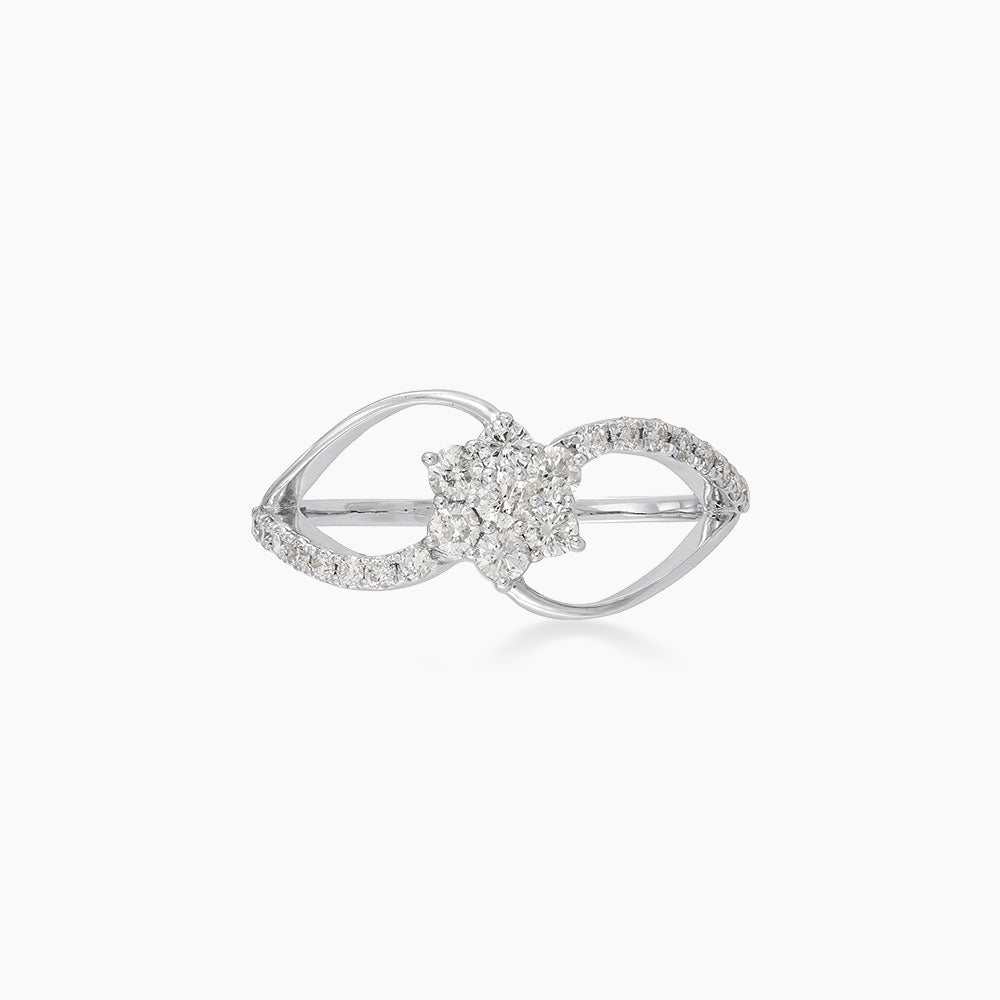 Diamond ring in 375/9K White Gold 271271224