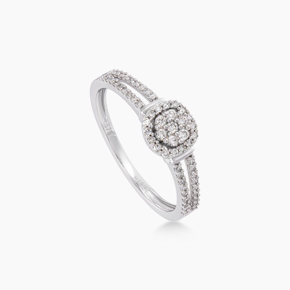 Diamond Ring in 375/9K White Gold 272570325