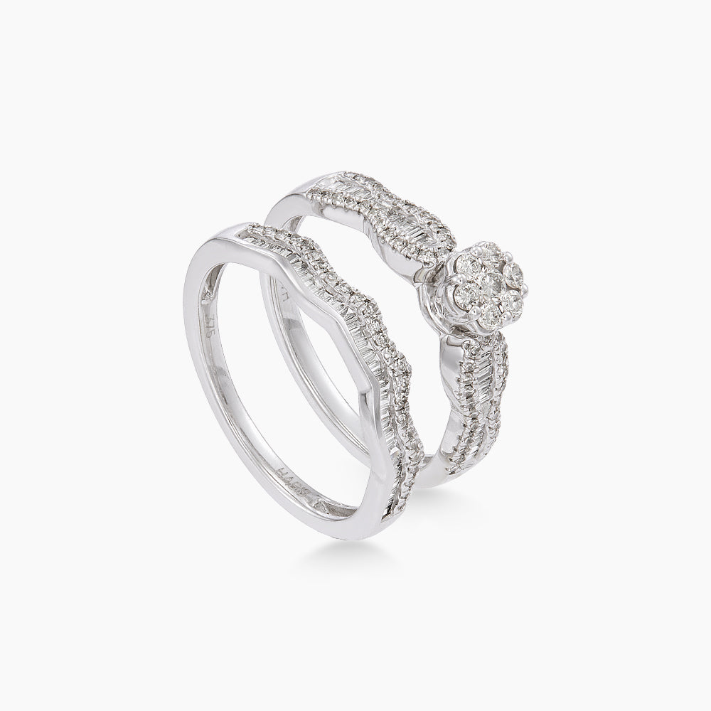 ADORE | Baguette and diamond Ring in 375/9K White Gold 273510625