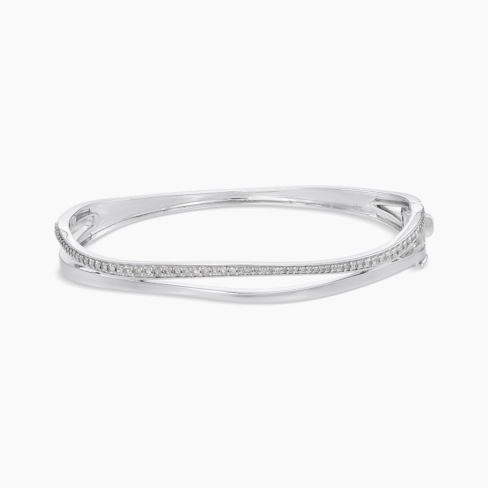 Diamond Bangle in 375/9K White Gold 682310325
