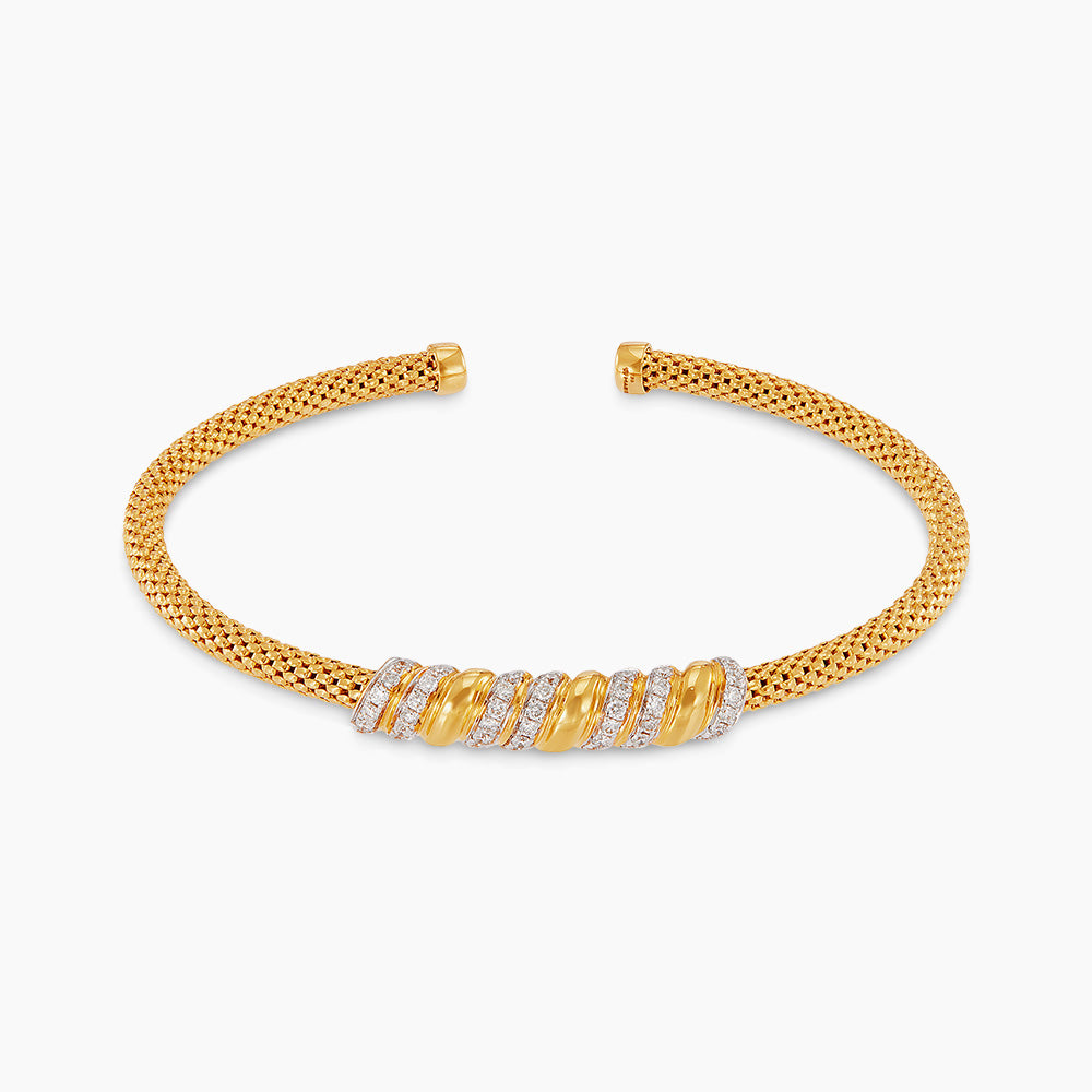 Diamond Bangle in 750/18K Yellow Gold 682680126