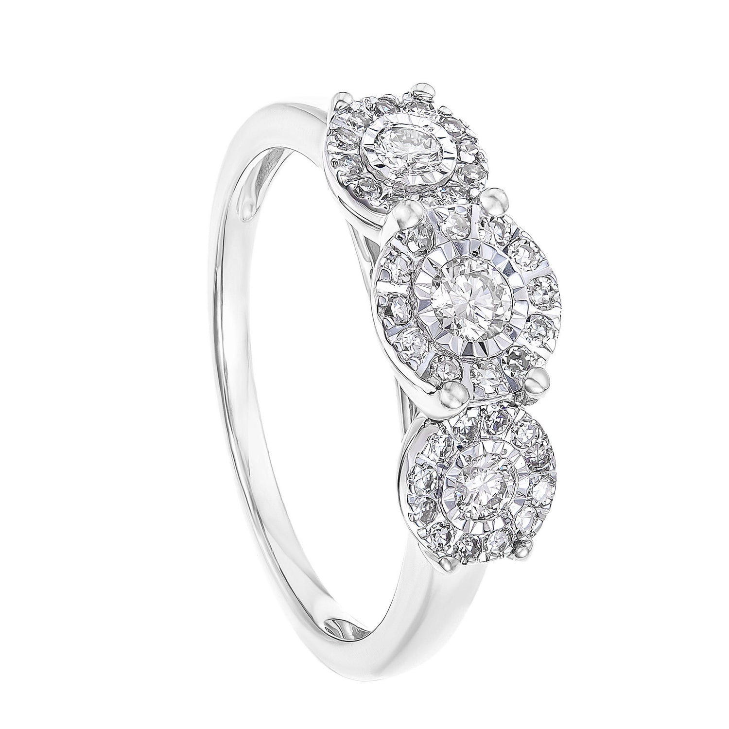 Illusion Set Round Diamond Ring in 375/9K White Gold 24880