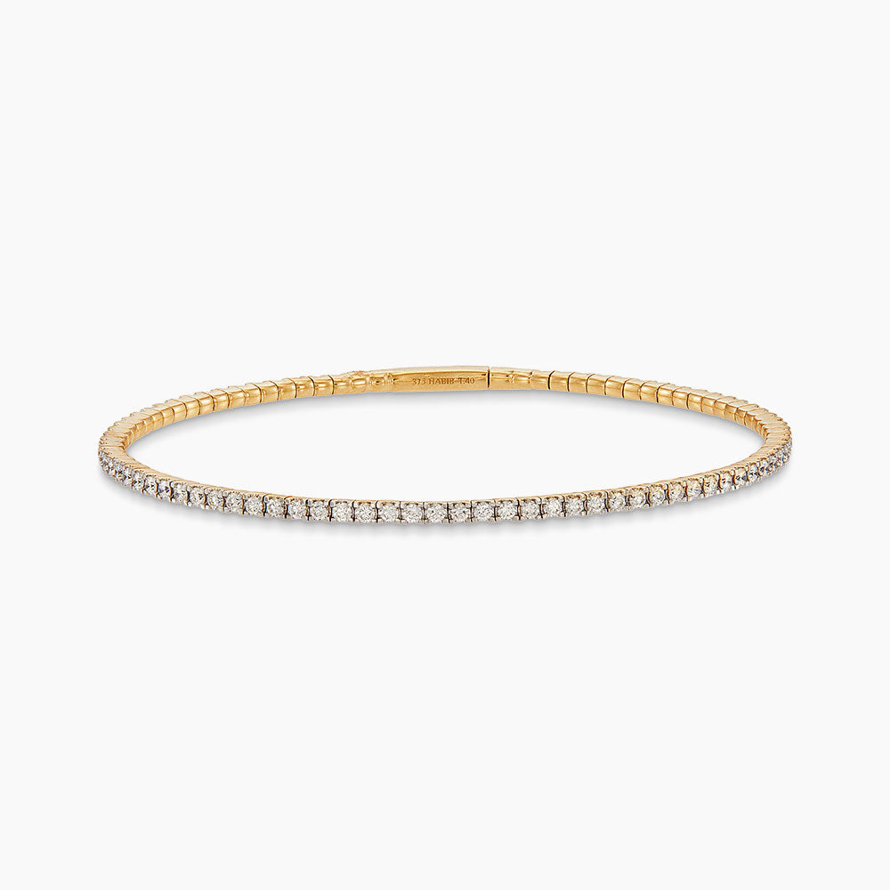Diamond Bangle in 375/9K Yellow Gold 682760326