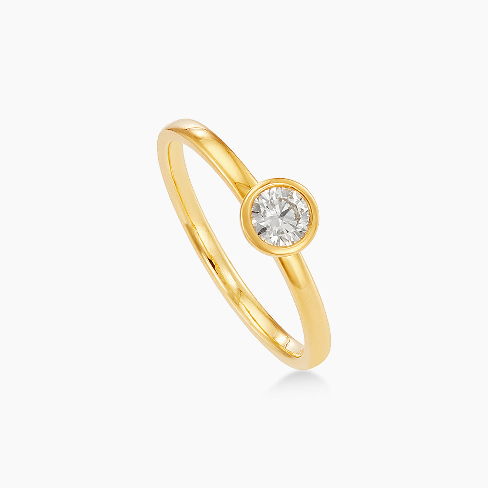 Diamond Ring in 750/18K Yellow Gold A06030225