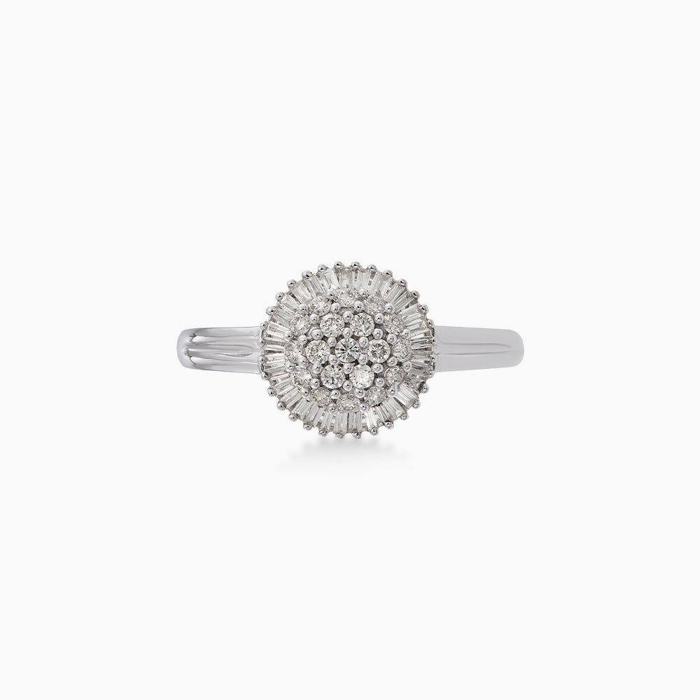 Tapered Diamond Ring in 375/9K White Gold 23529(9C)
