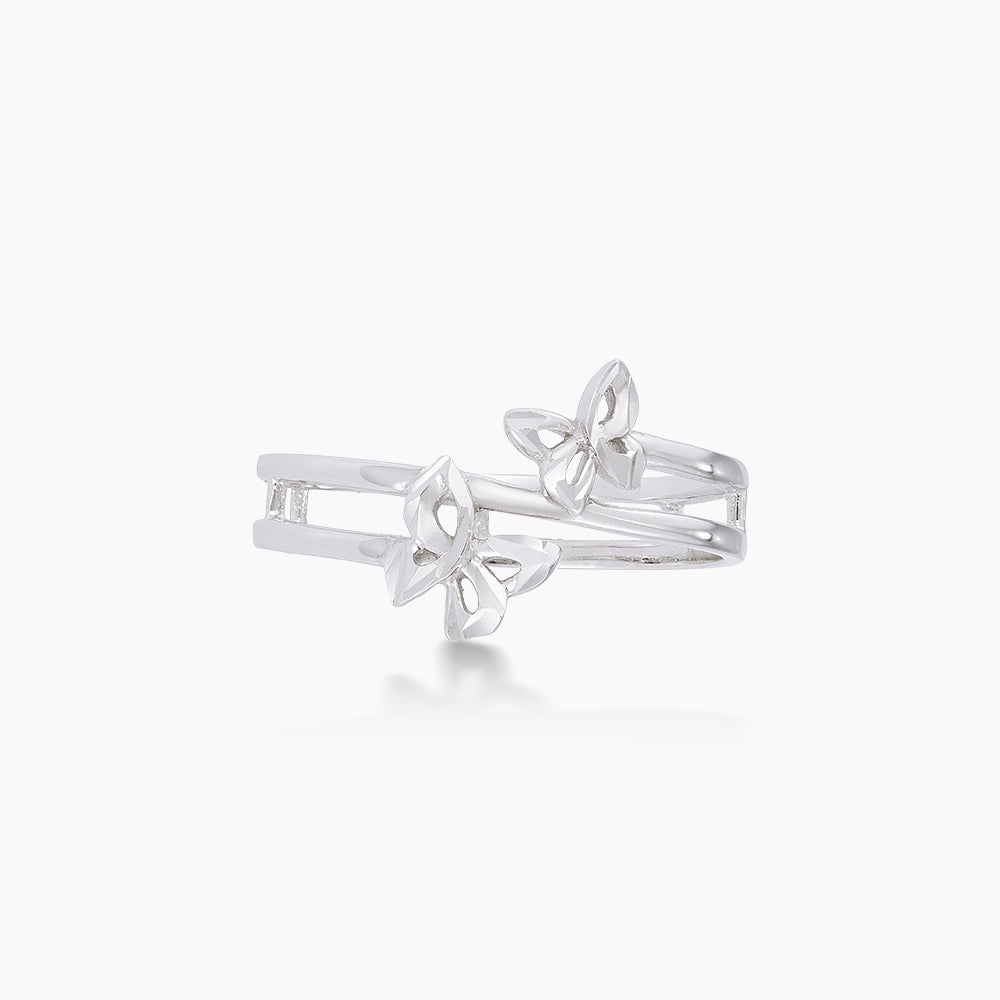 750/18K White Gold Ring GRT363