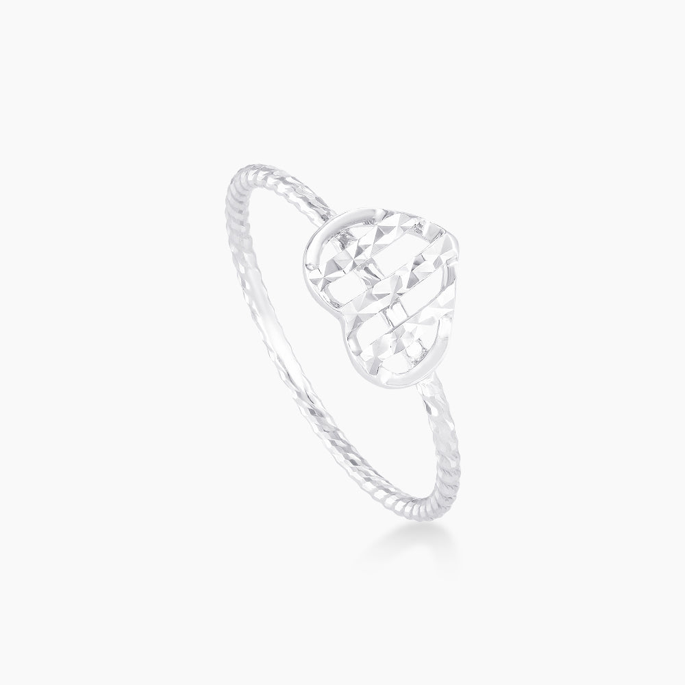 750/18K White Gold Ring GRT398