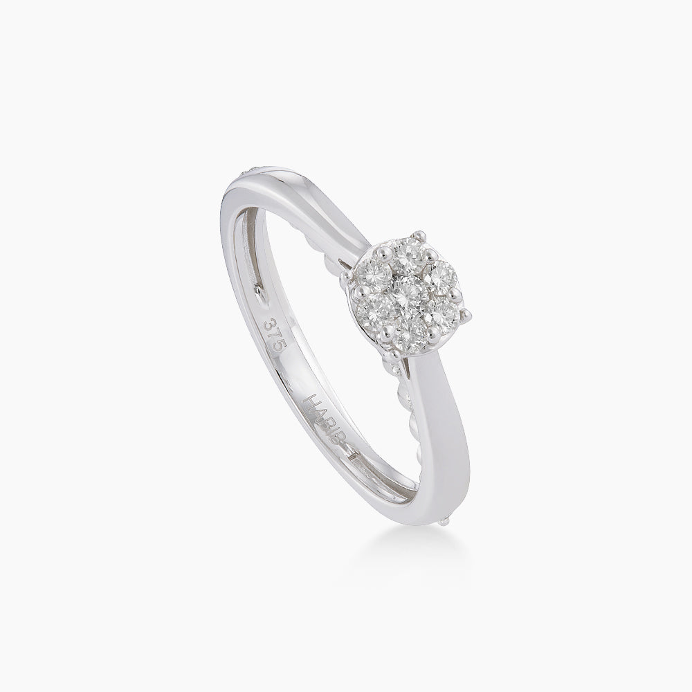 Diamond Ring in 375/9K White Gold 275610726