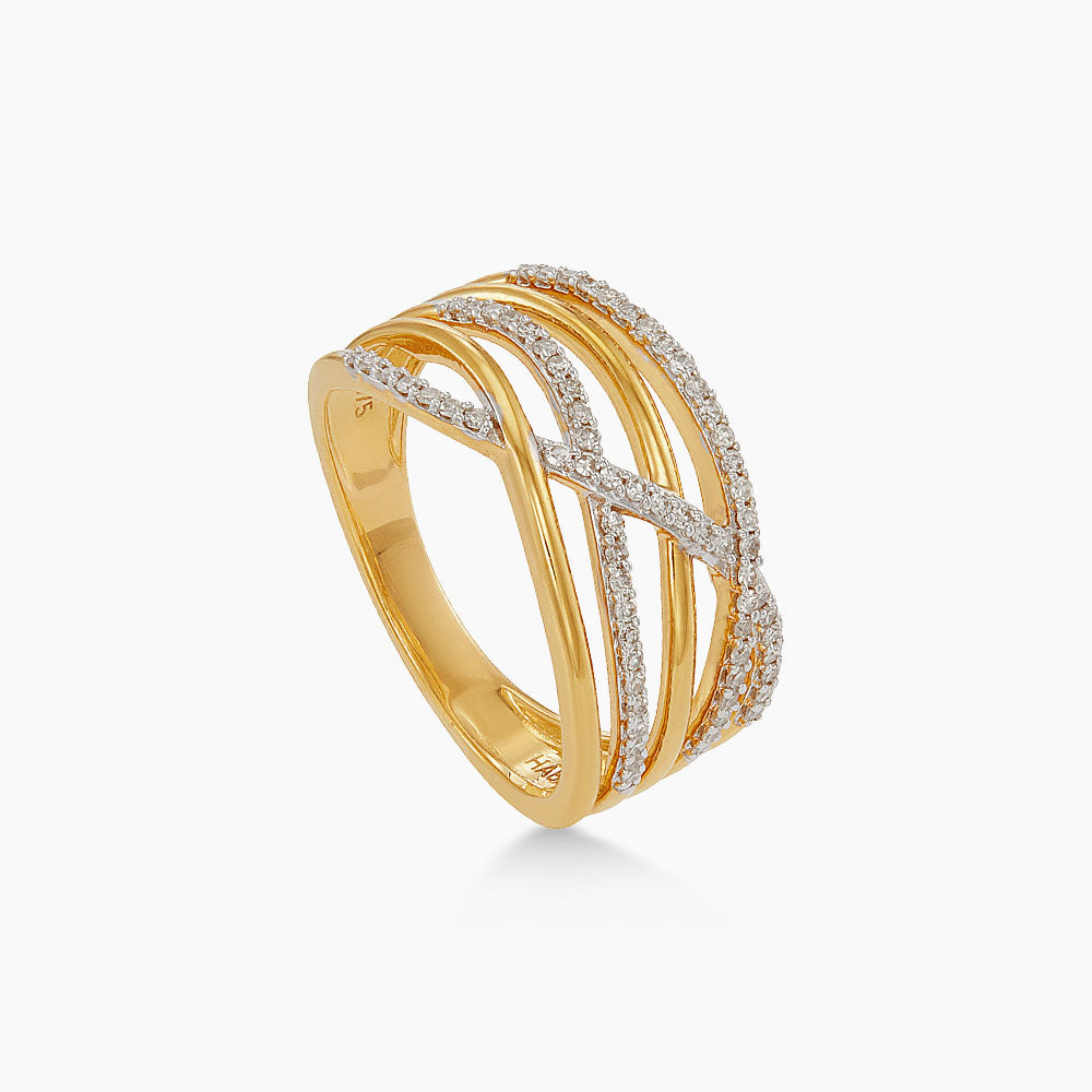 Diamond Ring in 375/9K Yellow Gold 24708