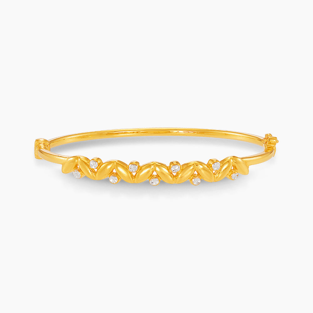 916/22K Yellow and White Gold Bangle 6200232YW(B)