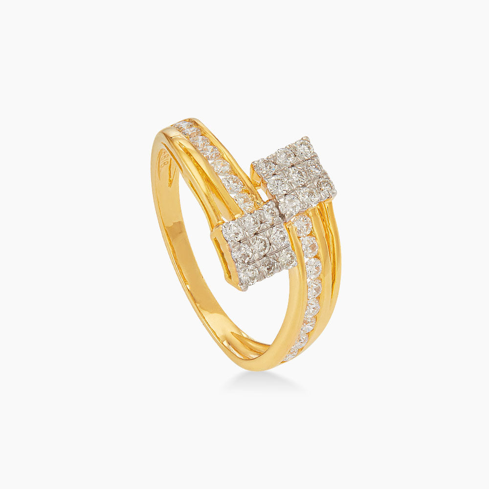 Diamond Ring in 375/9K Yellow Gold 274850426(YG)
